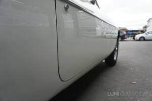 Image 29/54 de MG MGB GT (1974)