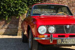 Imagen 21/50 de Alfa Romeo 2000 GT Veloce (1972)