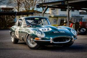 Image 3/20 de Jaguar Type E 3.8 (1961)