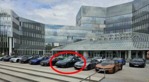 Image 16/18 of BMW i8 Roadster "The Last 18" (2020)