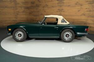 Immagine 11/19 di Triumph TR 6 (1976)