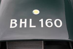 Image 26/50 of Lister Knobbly (1959)