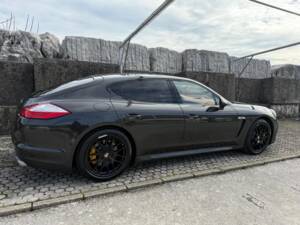 Image 5/13 de Porsche Panamera Turbo (2013)