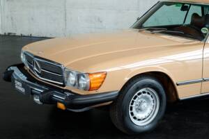 Bild 9/50 von Mercedes-Benz 450 SLC (1977)