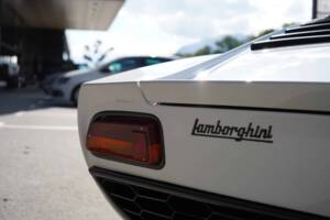 Afbeelding 35/74 van Lamborghini Miura P 400 (1968)