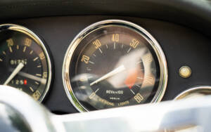 Image 66/77 of Alfa Romeo 2600 Spider (1963)