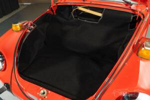 Image 19/19 of Volkswagen Beetle 1303 Fuel Injection (1979)