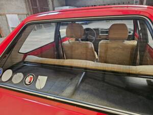 Image 11/12 of Volkswagen Polo I 0.9 (1981)