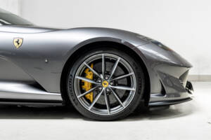 Afbeelding 30/52 van Ferrari 812 GTS (2023)