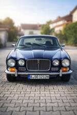 Afbeelding 2/9 van Jaguar XJ 12 (1972)