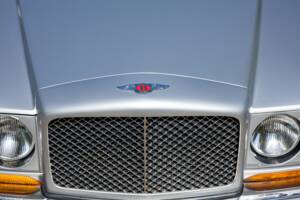 Image 34/50 of Bentley Continental R (1997)