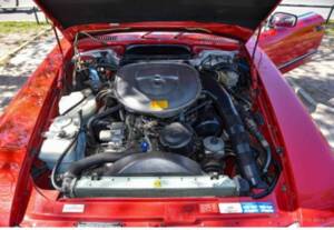 Immagine 2/17 di Mercedes-Benz 560 SL (1988)