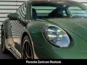 Obraz 31/33 pojazdu Porsche 911 Carrera GTS (1900)
