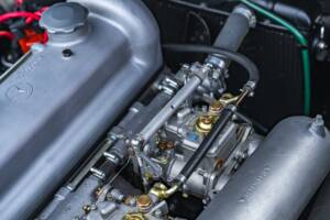 Immagine 41/45 di Mercedes-Benz 190 SL (1960)