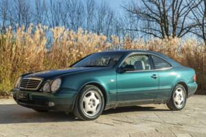 Bild 13/50 von Mercedes-Benz CLK 200 (1997)
