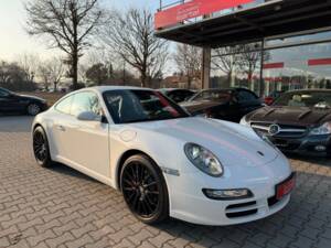 Bild 18/24 von Porsche 911 Carrera S (2004)