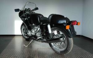 Image 2/45 of BMW R 100/7 (1977)