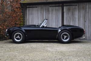 Immagine 2/34 di AC Cobra Mk IV (1985)