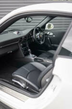 Image 25/38 of Porsche 911 Carrera GTS (2011)