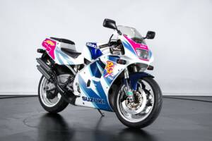 Immagine 4/50 di Suzuki RGV 250 Gamma (1992)