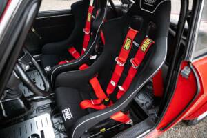 Image 24/44 of Lancia Fulvia Rallye HF 1.6 (1970)