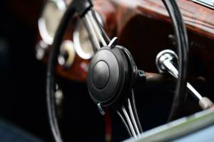 Image 41/50 de Triumph 2000 Roadster (1949)