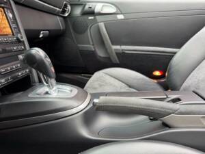 Bild 17/36 von Porsche 911 Carrera 4 GTS (2011)