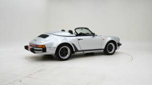 Image 2/15 of Porsche 911 Speedster 3.2 (1989)
