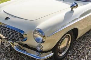 Image 43/50 of Volvo P 1800 (1962)