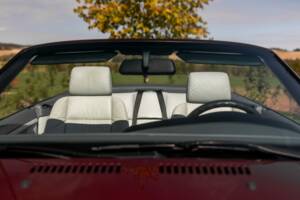 Immagine 14/23 di BMW 318i (1995)