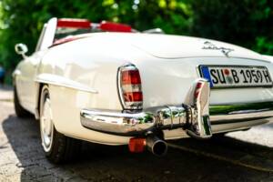 Image 7/25 of Mercedes-Benz 190 SL (1958)