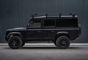 Image 41/41 of Land Rover Defender 110 (1992)