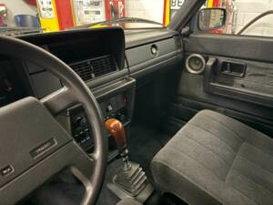 Imagen 11/16 de Volvo 245 GL (1993)