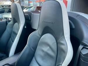 Image 12/20 of Porsche 911 Carrera 4 GTS (2011)