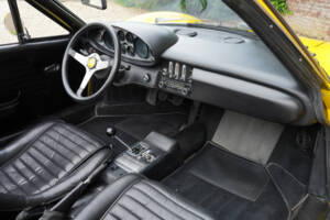 Image 16/50 of Ferrari Dino 246 GTS (1973)