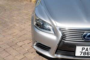Immagine 22/50 di Lexus LS 600h L (2013)