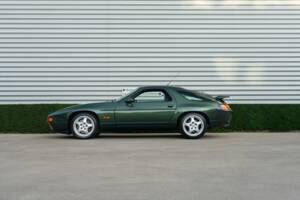 Afbeelding 18/46 van Porsche 928 GTS (1993)
