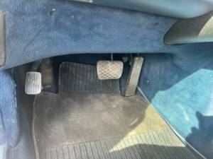 Image 30/77 of Mercedes-Benz 380 SEC (1982)