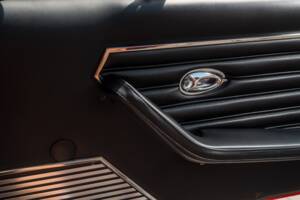 Bild 75/79 von Ferrari 365 GTB/4 Daytona (1969)