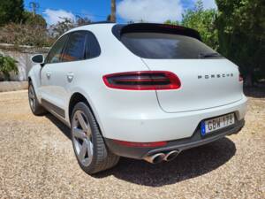 Image 5/8 of Porsche Macan (2017)