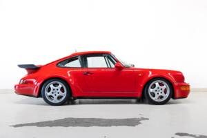 Image 4/32 of Porsche 911 Turbo 3.3 (1992)