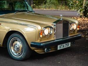 Image 10/36 de Rolls-Royce Silver Shadow II (1980)