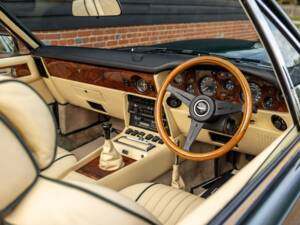 Bild 7/92 von Aston Martin V8 Volante X-Pack (1989)
