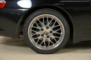 Bild 7/30 von Porsche 911 Carrera (2002)