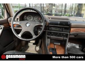 Image 9/15 of BMW 750iL (1989)