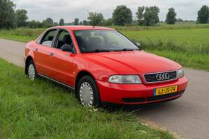 Bild 1/8 von Audi A4 1.6 (1995)