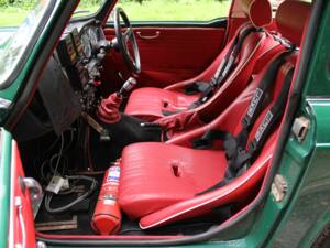 Image 12/18 of Triumph TR 4 (1962)