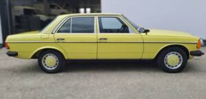 Bild 5/49 von Mercedes-Benz 200 (1979)