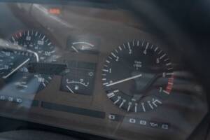 Bild 29/50 von BMW 635 CSi (1984)