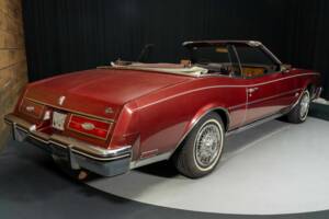 Bild 8/8 von Buick Riviera Convertible (1985)